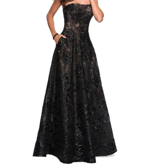 Steal the spotlight in La Femme 27164 black floor length strapless A-line gown. - Picture 16 of 16